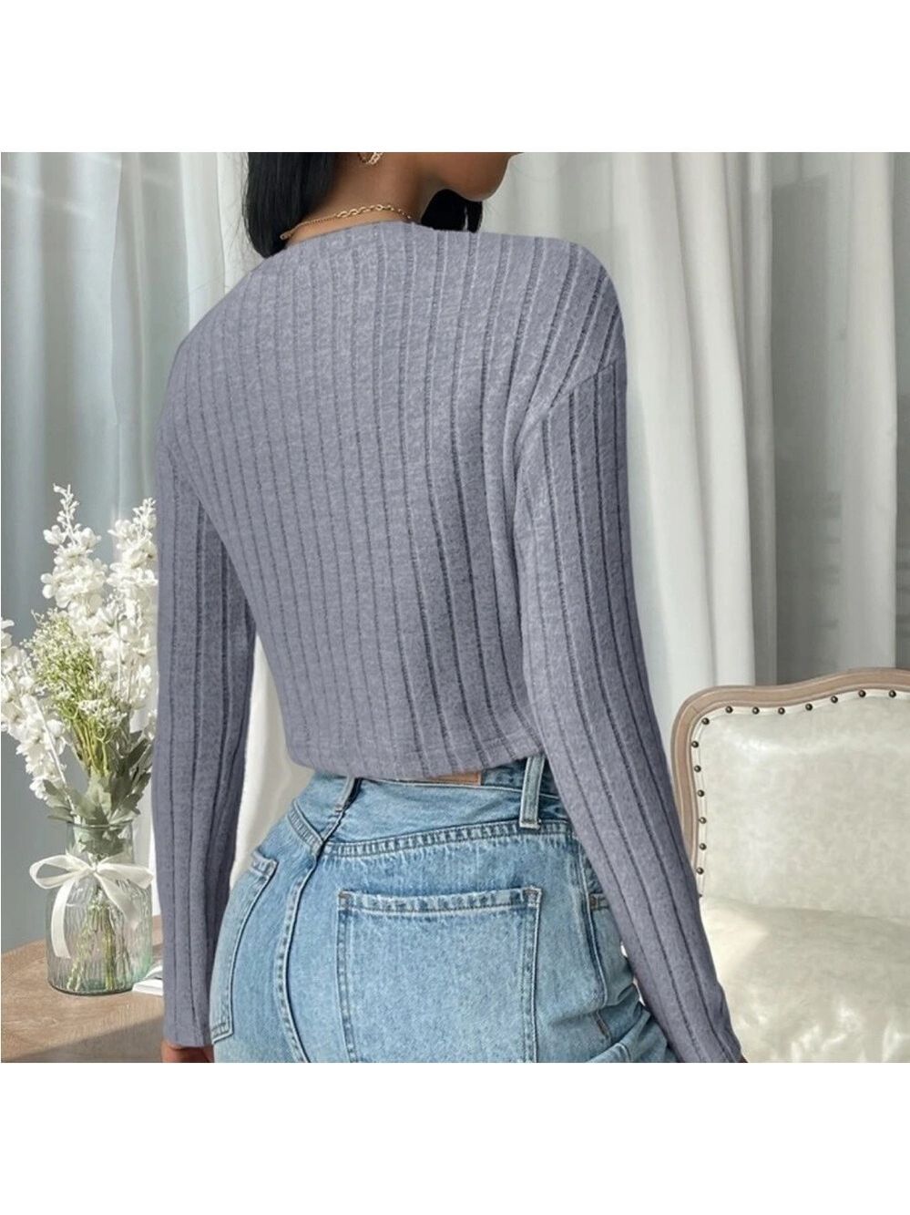 SHEIN EZwear Scoop Neck Rib Knit Crop Tee - Size Medium - Picture 5 of 14